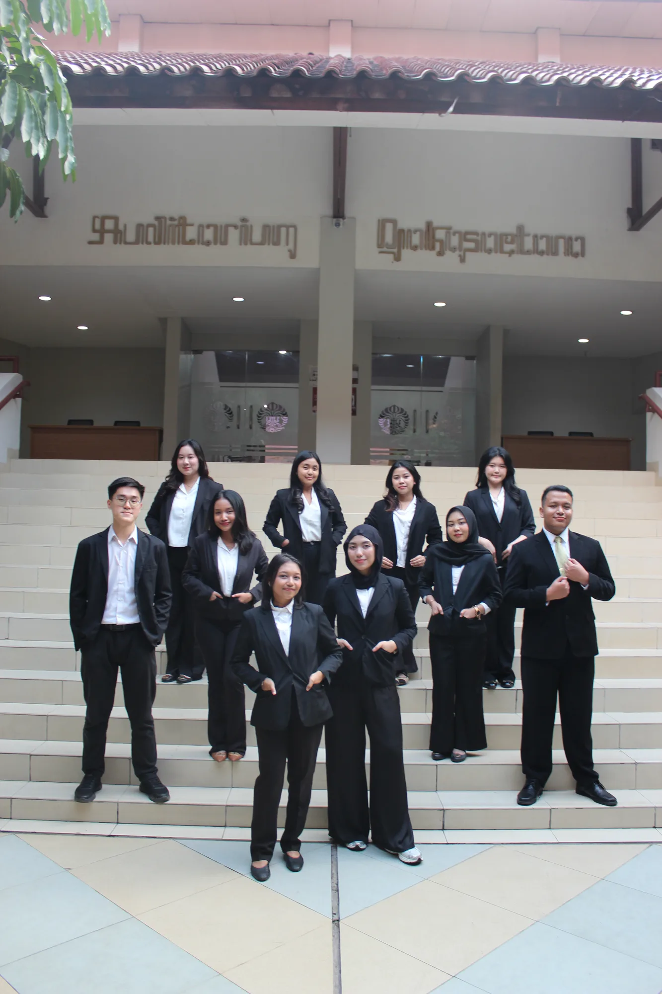 Pengurus dan anggota IMMK UI